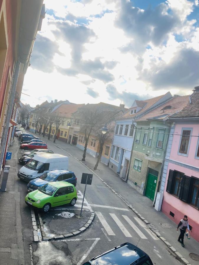 Casa Young&Jung Sibiu Exteriör bild