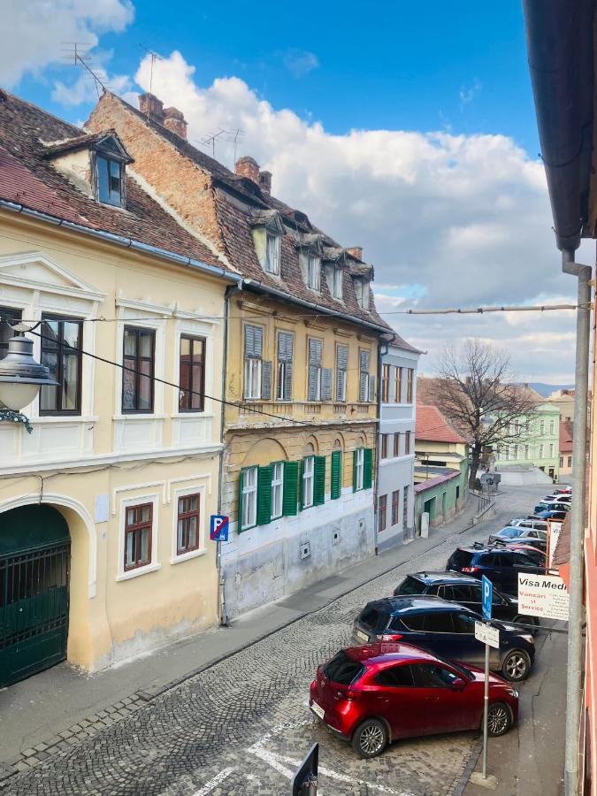 Casa Young&Jung Sibiu Exteriör bild